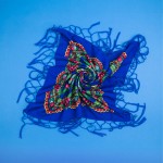 Chusta ludowa  mała 70x70 cm - chabrowa Wzór kwiatowy 100% bawełna Folkstar
